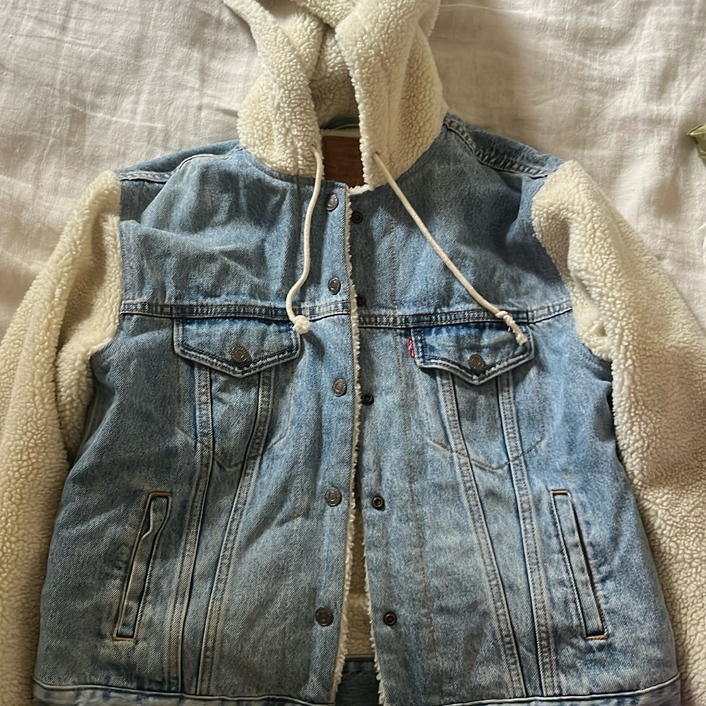 Levi’s sherpa jean jacket